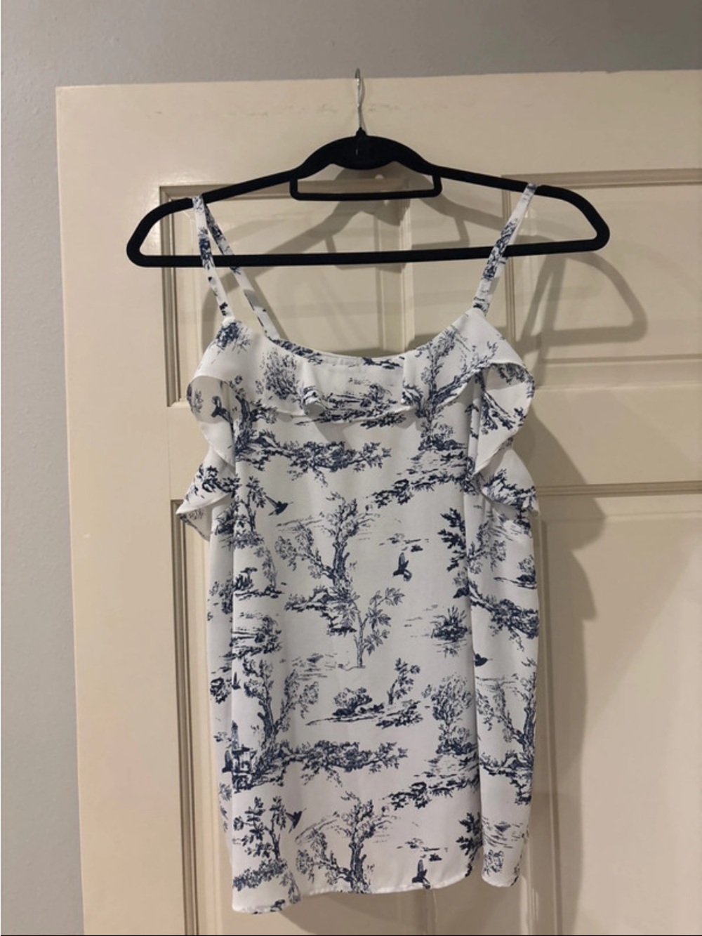 Philosophy White and Navy Blue Toile Ruffle Cami Top
